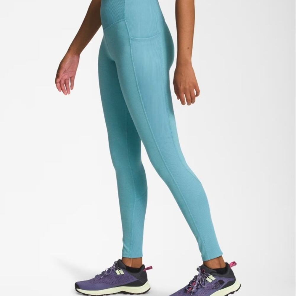 The North Face W Dune sky Fitted Athletic Leggings sz Large NWT MSRP $90